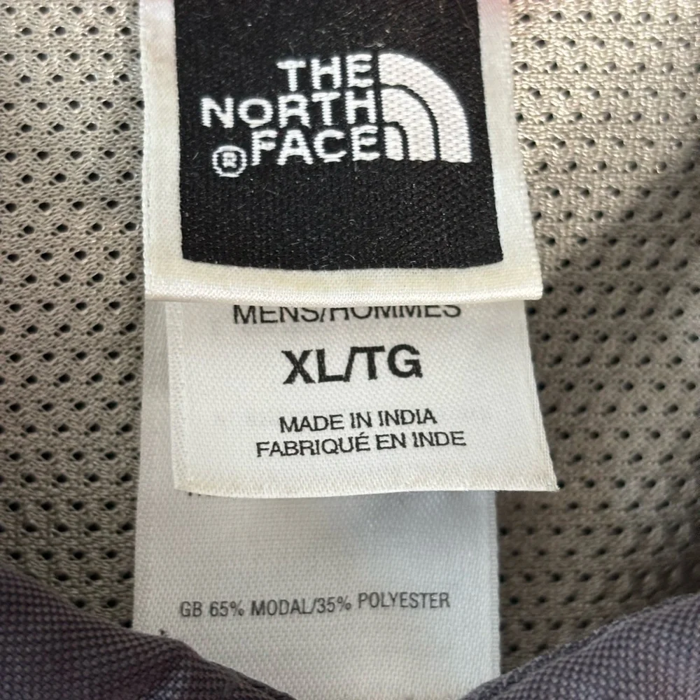 The North Face Rare fish hunt camp shirt‎ .. Men’s XL